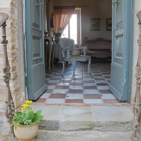 Bed & Breakfast La Di Cavoleto