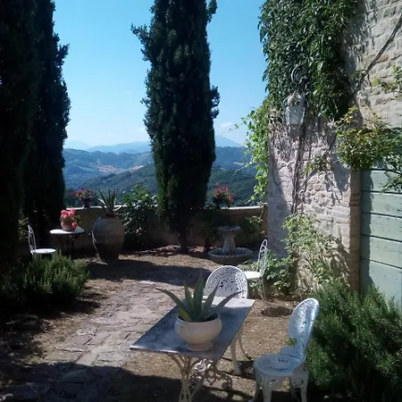 Bed & Breakfast La Di Cavoleto 3*
